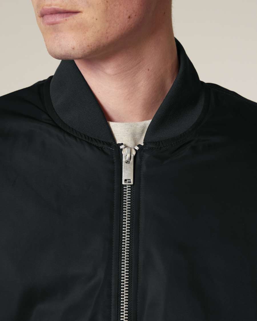 Bomber 2.0 — Black